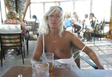 Scorching wifey mingle