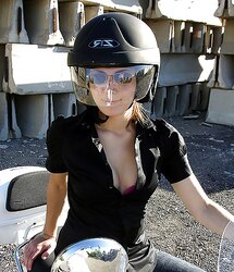 Vespa Women