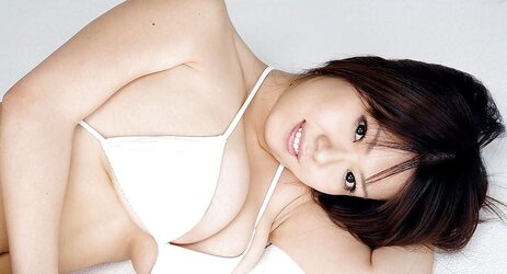 Japanese Bathing Suit Honies-Miyabi Isshiki