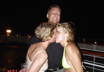 Swingers on vacation