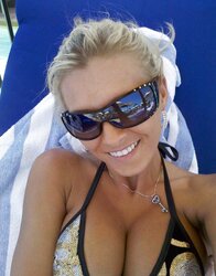 The Hottest Of Huge-Titted Teenagers - Edition