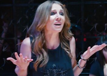 Sarah Chalke WHIPS HER SHAFT OUT!!!