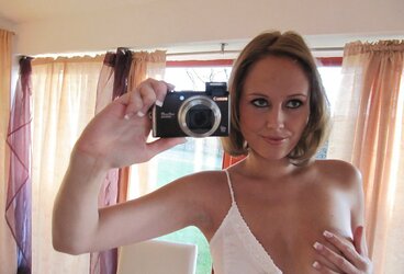 Arbeitskollegin, workmate, stolen image, gestohlene Bilder