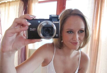 Arbeitskollegin, workmate, stolen image, gestohlene Bilder