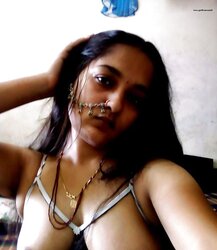 Bare desi gals