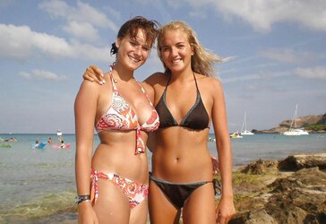 HOTTEST OF BATHING SUIT DOLLS