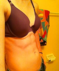 Splendid sporty gal like to be exhibitionistic