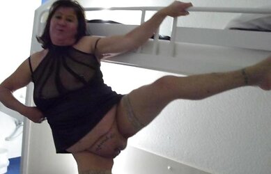 Gimp Cockslut Kiki from France