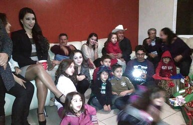 Mexicanas en pantimedias mexican dolls in stockings