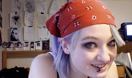 Steamy Emo Cam Chick
