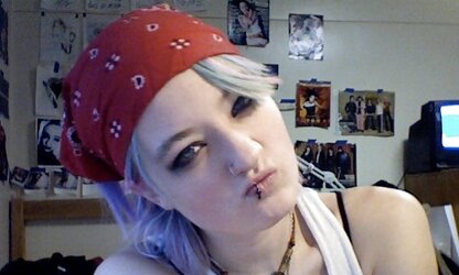Steamy Emo Cam Chick