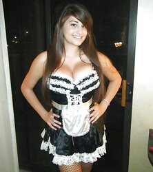 Ladies are just uber-cute!