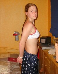 VARIOUS CHICKS AND BREEZIES XII