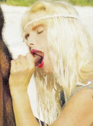 CICIOLLINA - ILONA STALLER - londonlad