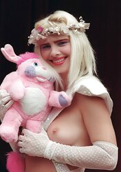 CICIOLLINA - ILONA STALLER - londonlad