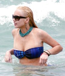 Lindsay Lohan ... Melons On The River