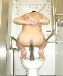 Fucktoys in Bum