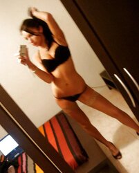 Stella Lina mouna