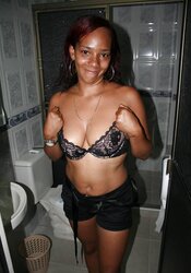 DARK-HUED DAMSEL VIVIANA