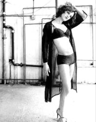 Asia Argento, Prominent Italian Actress and Whore