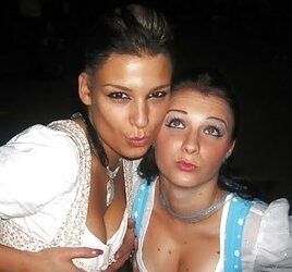 HEISSE NUTTEN IM DIRNDL