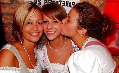 HEISSE NUTTEN IM DIRNDL