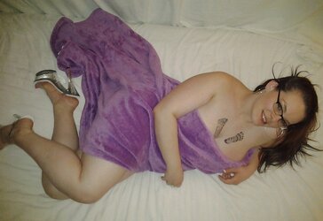 Uber-Sexy Mummy Hennesy