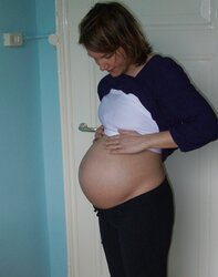 Stolen privat pics2. belle-soeur enceinte