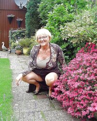 Cool granny 1.
