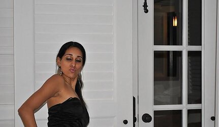 INDIAN NYMPHS ARE SO LUXURIOUS IV