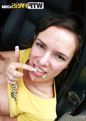 Crazy lady gives head and pounds in the car