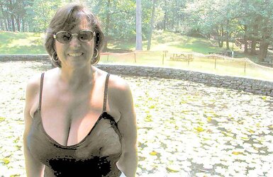 PLUMPER inexperienced TRISH