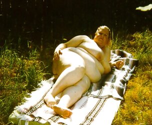 PLUMPER Wifey LH Outside