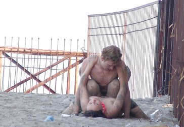 Beach voyeur II