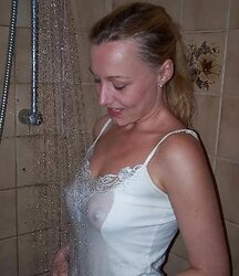 DUTCH TRAMP - IN THE SHOWER
