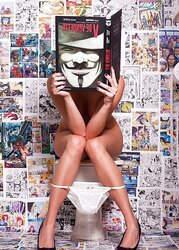 Spectacular Bare Art