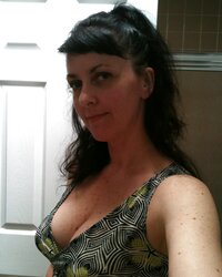 34 yrs old painter