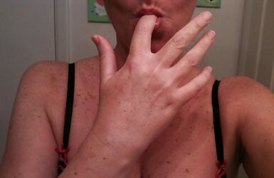 34 yrs old painter