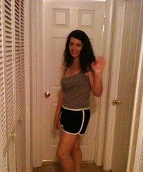 34 yrs old painter