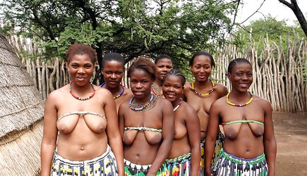 Gang nudes