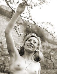 A Few Vintage Nudist Gals That Truly Turn Me On (five)