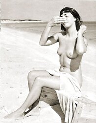 A Few Vintage Nudist Gals That Truly Turn Me On (five)