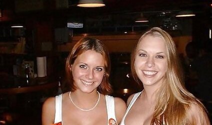TAUT WHITE TOPS