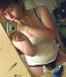 TAUT WHITE TOPS