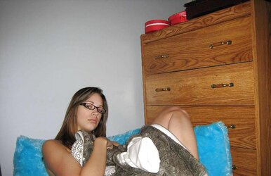 SUPER-FUCKING-HOT HUGE-TITTED WITH GLASSES