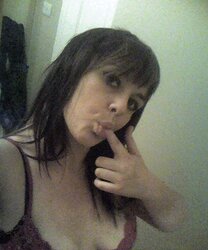 Leanne From SmutDates.com