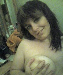 Leanne From SmutDates.com