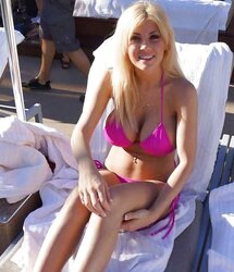Swimsuit femmes from facebook four.