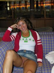 Inexperienced lady upskirt