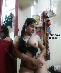 INDIAN WARM WOMEN-MANGLA BHABHI